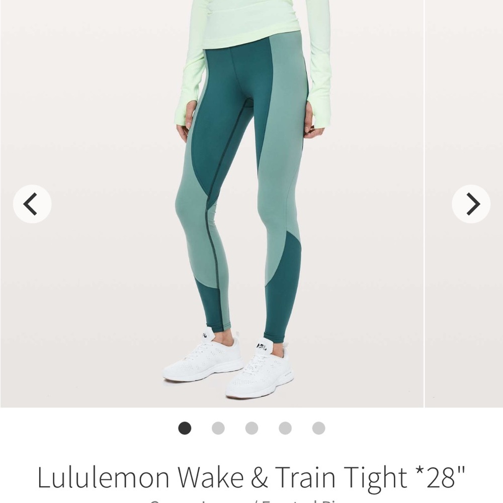 Lululemon Wake and Train 28” size 6